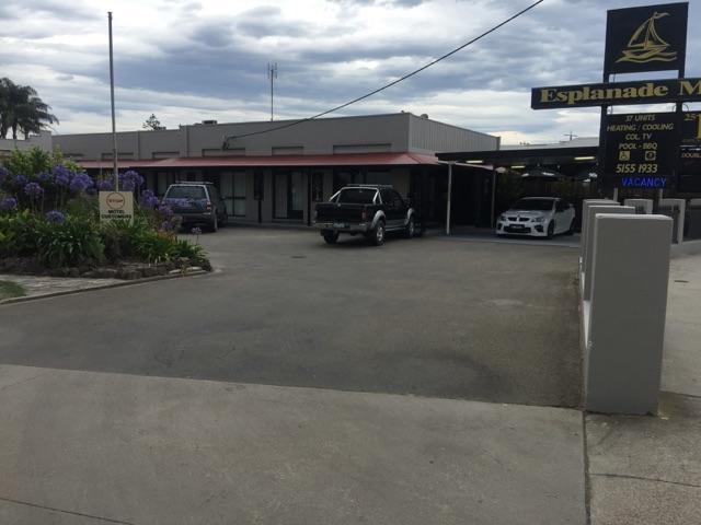 The Esplanade Motel Lakes Entrance Exterior photo