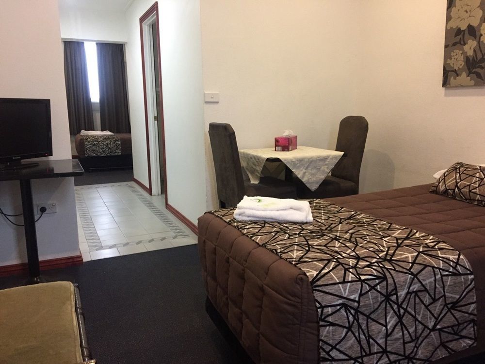 The Esplanade Motel Lakes Entrance Exterior photo